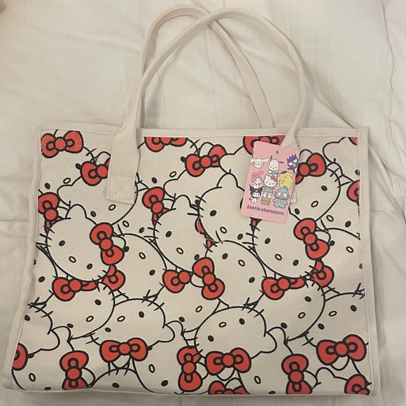 !SOLD!Hello Kitty Bundle - Picture 9 of 9